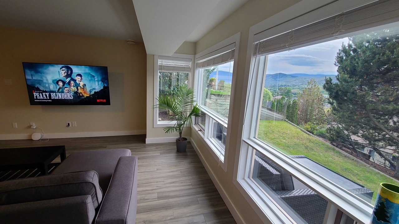 Photo of Livingroom in Vernon