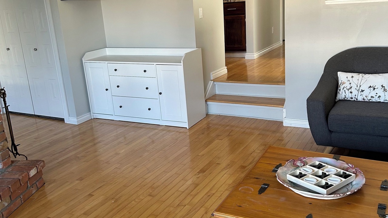 Photo of Livingroom in Southeast Edmonton
