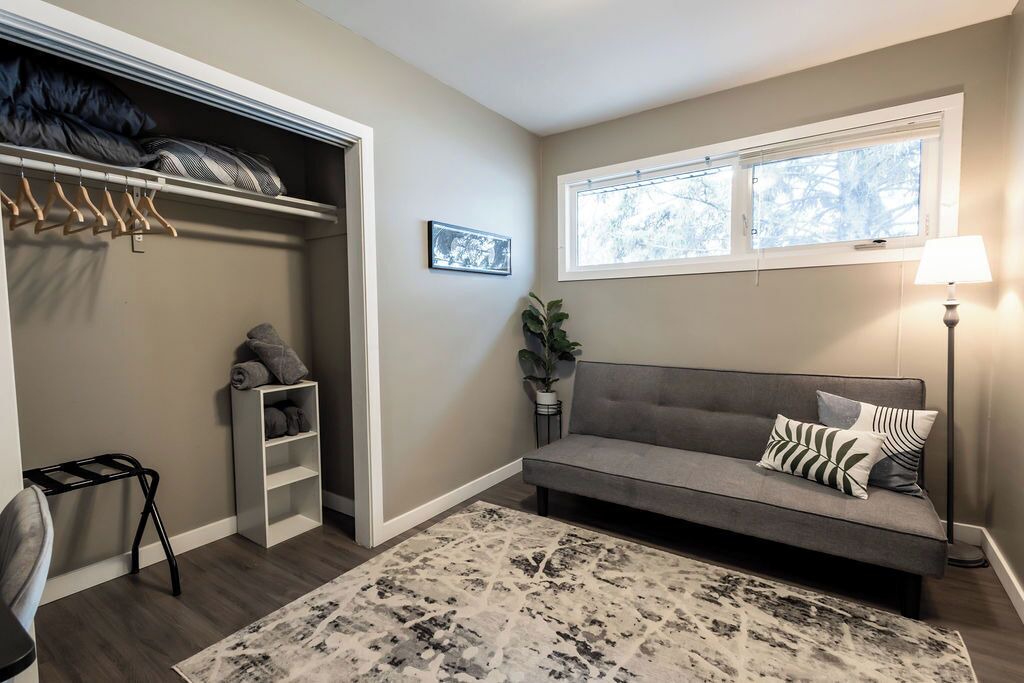 Photo of Livingroom in Regina