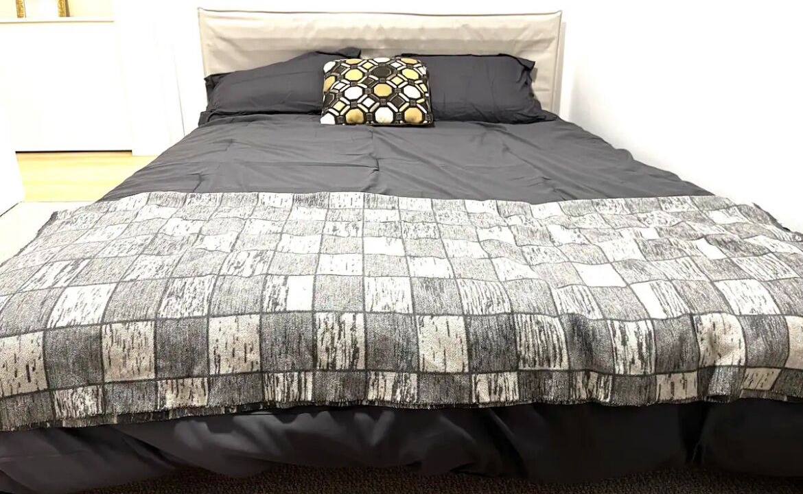 Photo of Bedroom in Willoughby