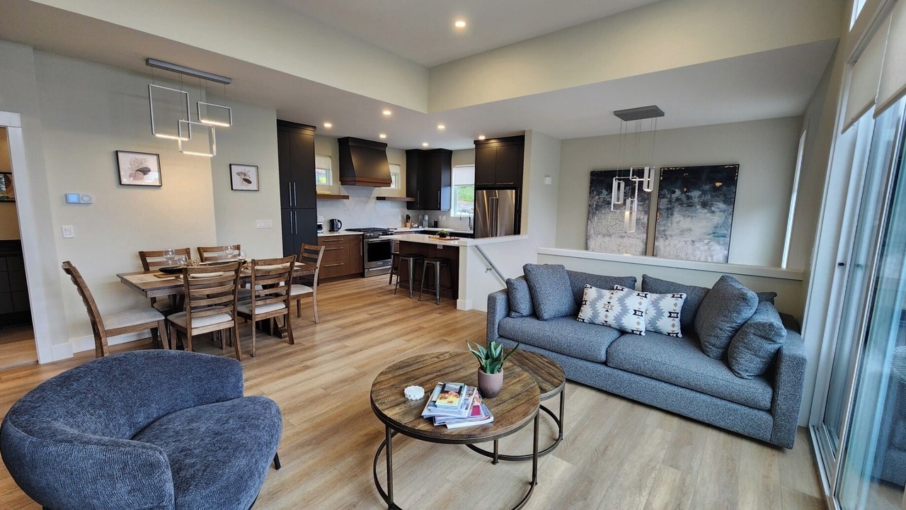 Photo of Livingroom in Regional District of Nanaimo