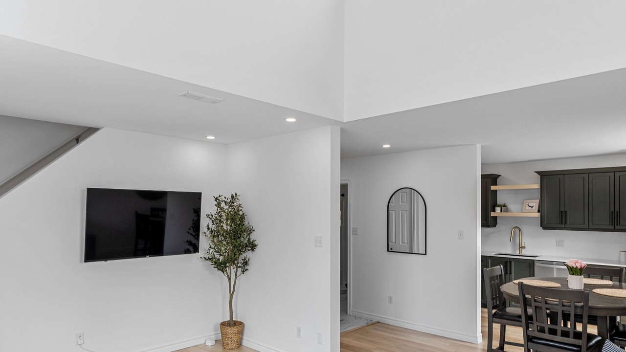Photo of Livingroom in Summerside