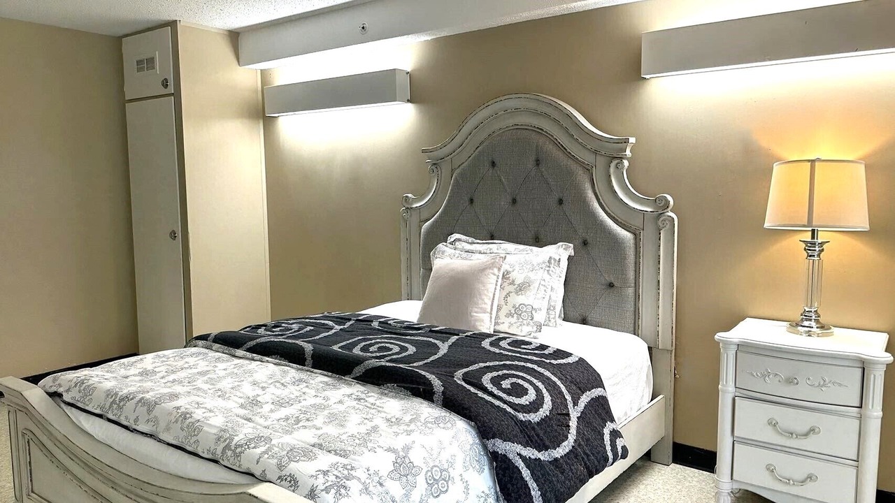 Photo of Bedroom in Owen Sound