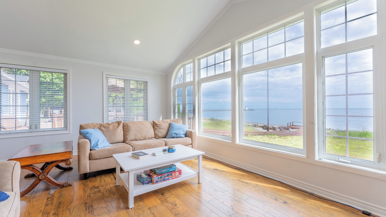 Photo of Livingroom in Dunnville