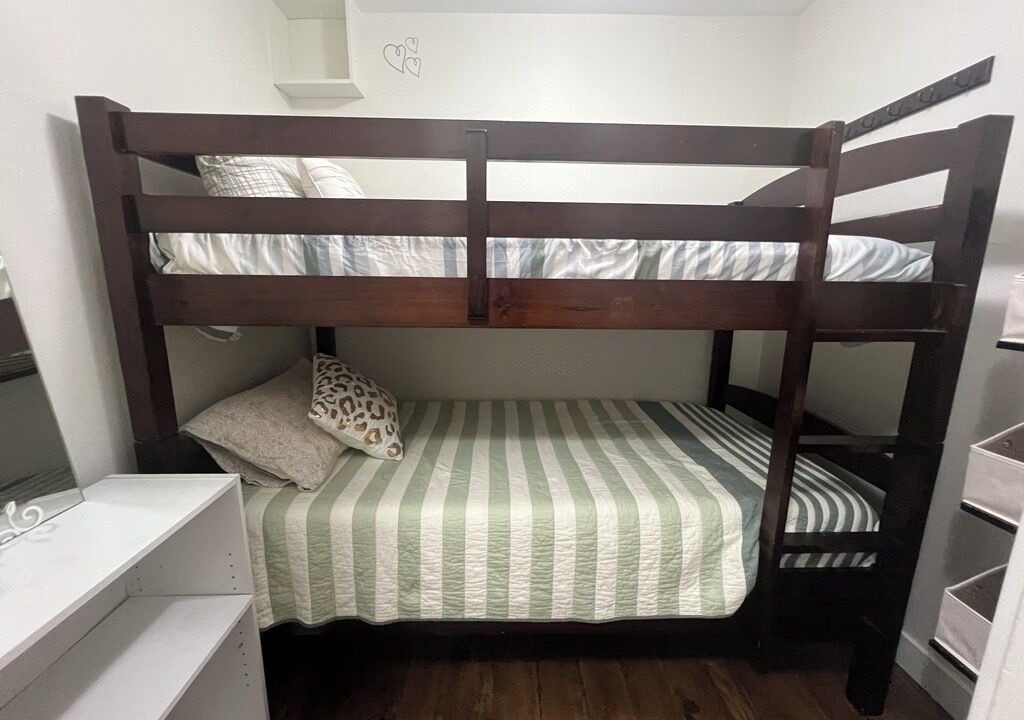 Photo of Bedroom in Shawnigan Lake