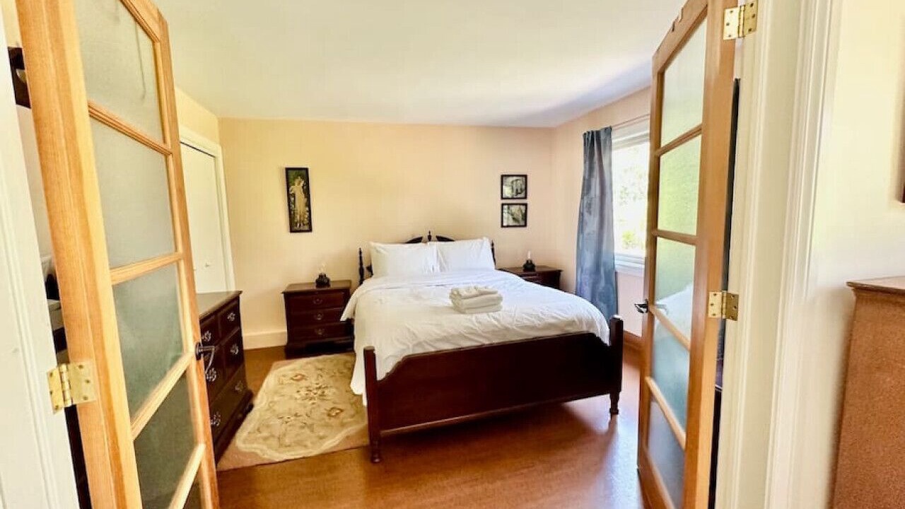 Photo of Bedroom in Meaford