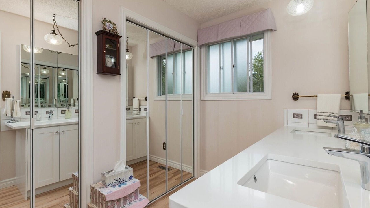 Photo of Bathroom in Sherwood Park