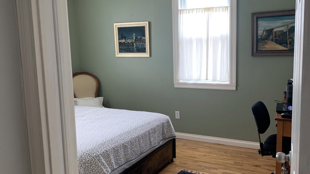 Photo of Bedroom in North End