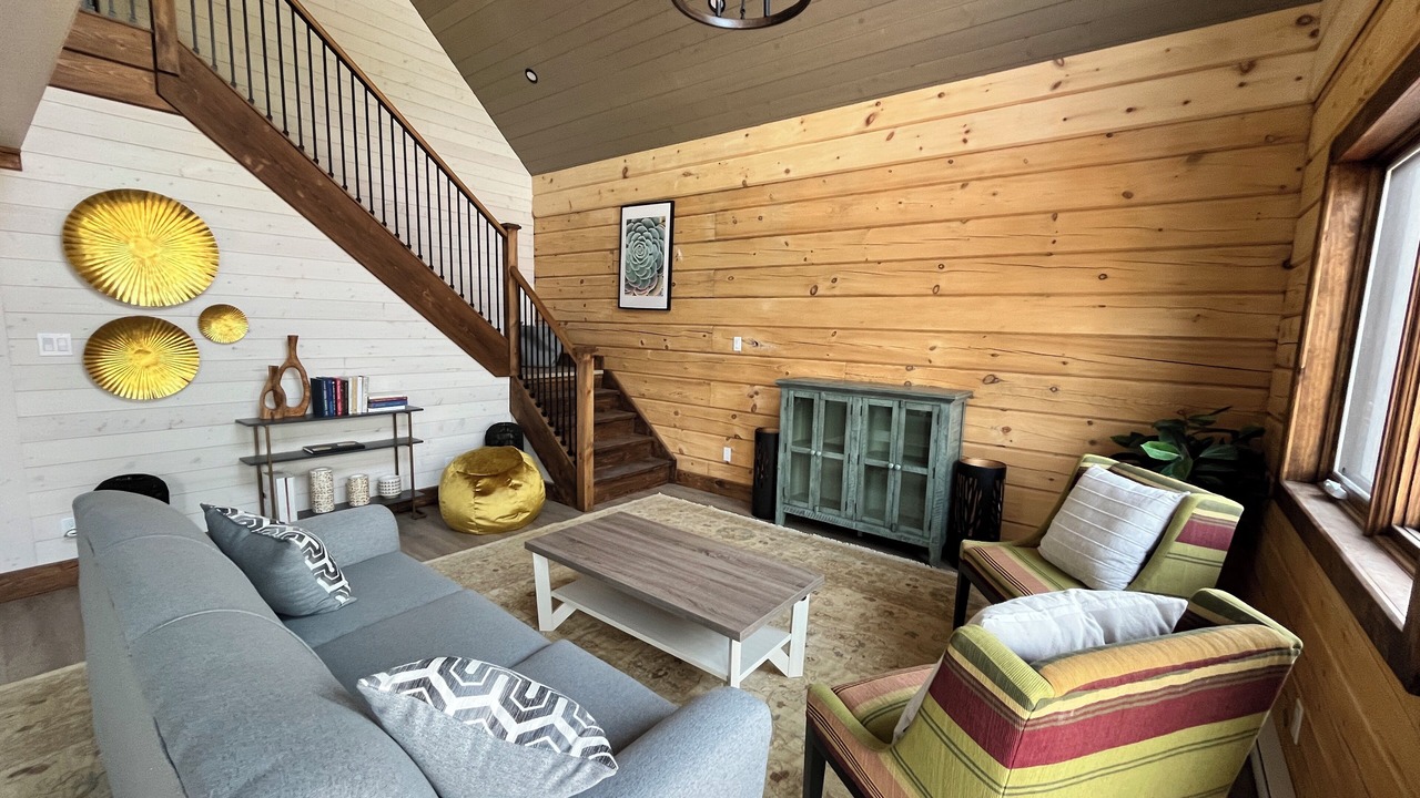 Photo of Livingroom in Trent Hills