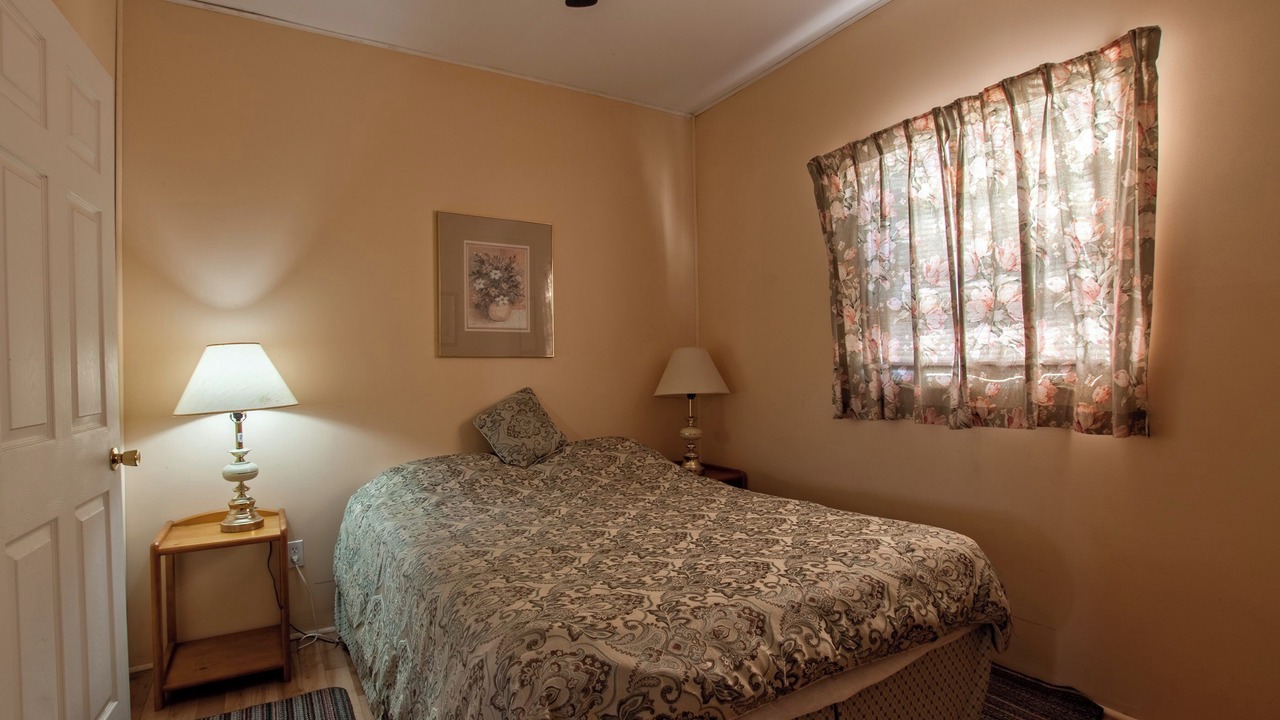 Photo of Bedroom in Cardigan