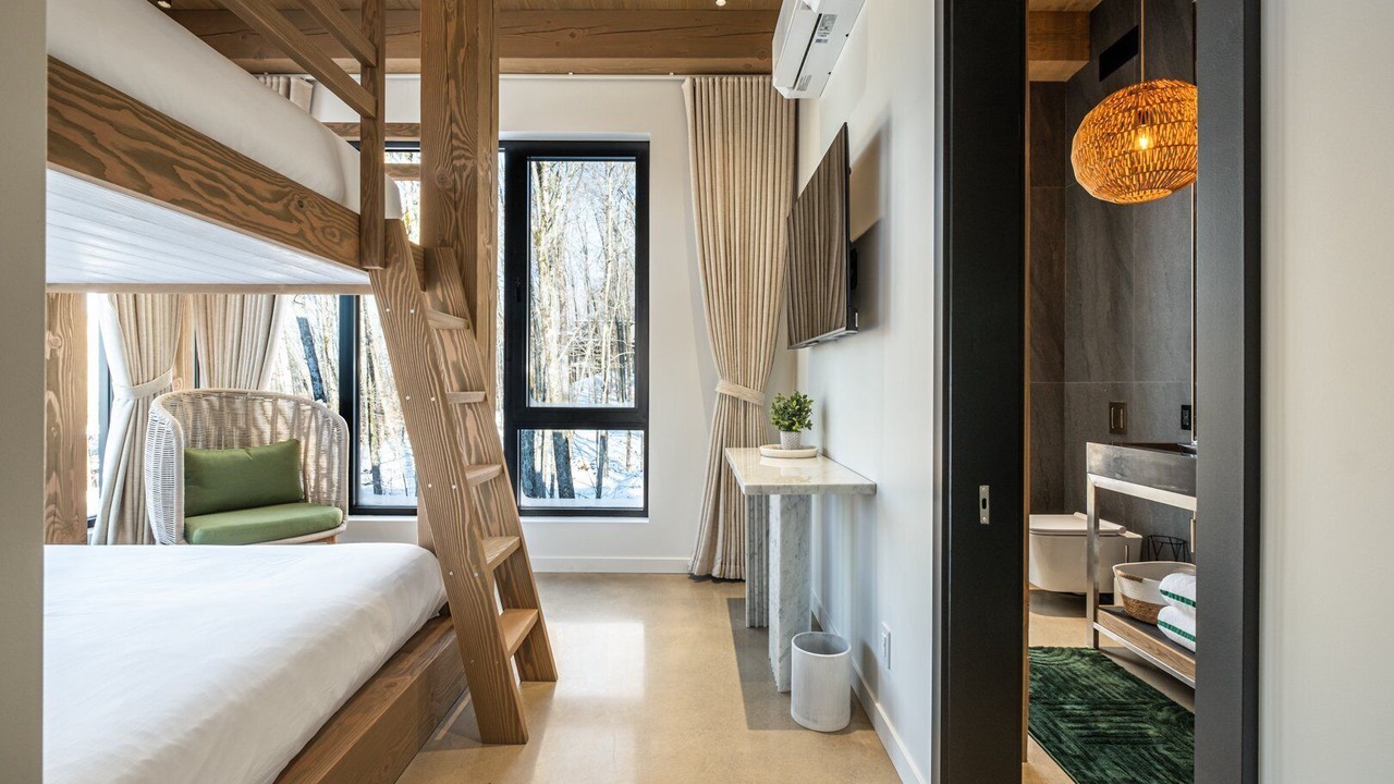 Photo of Bedroom in Mont-Tremblant