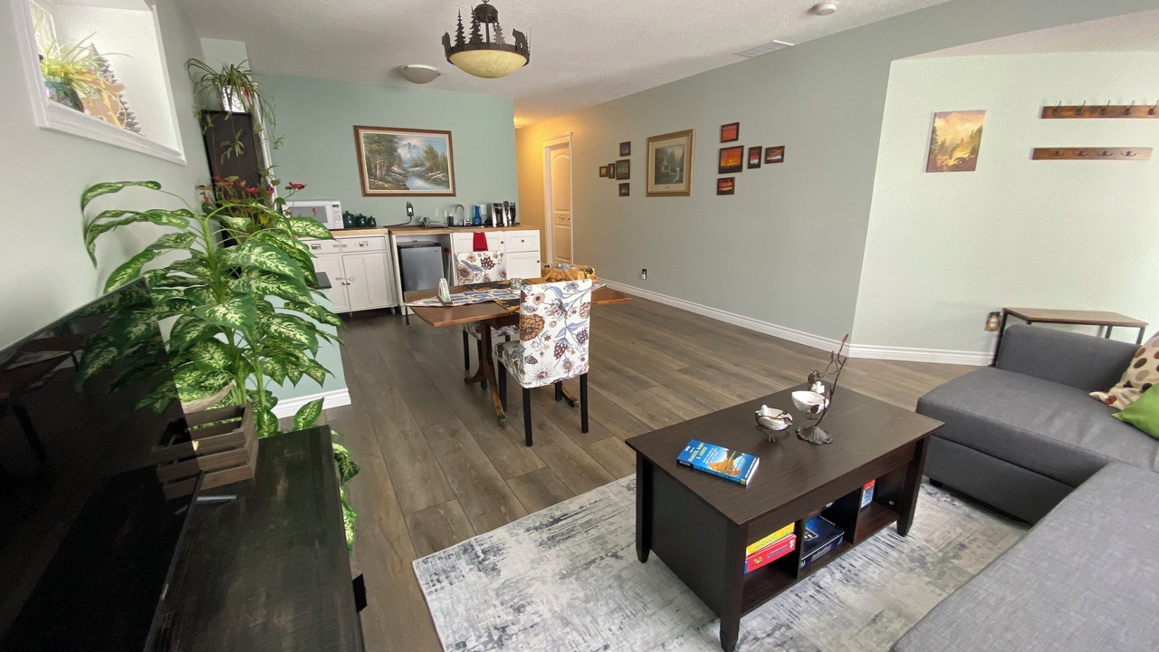 Photo of Livingroom in Cochrane