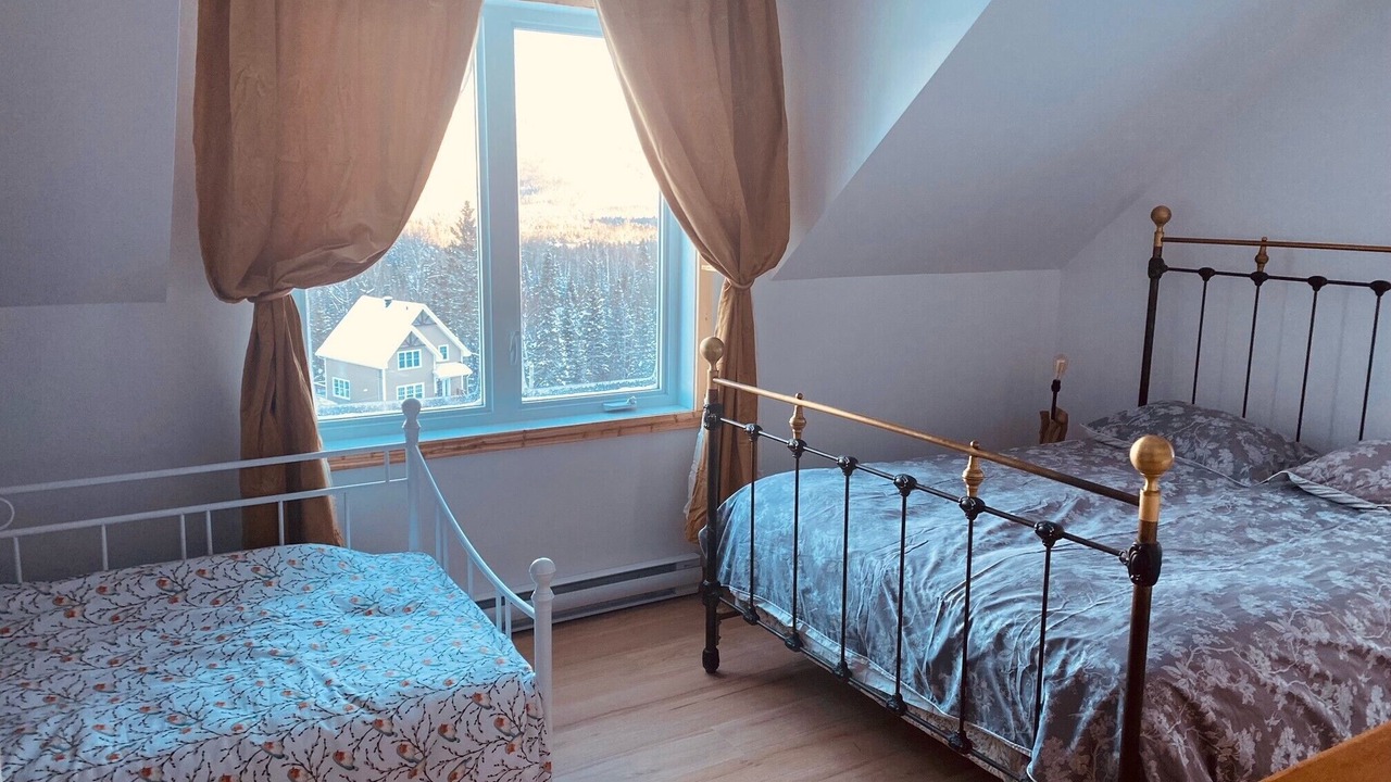 Photo of Bedroom in L'Anse-Saint-Jean