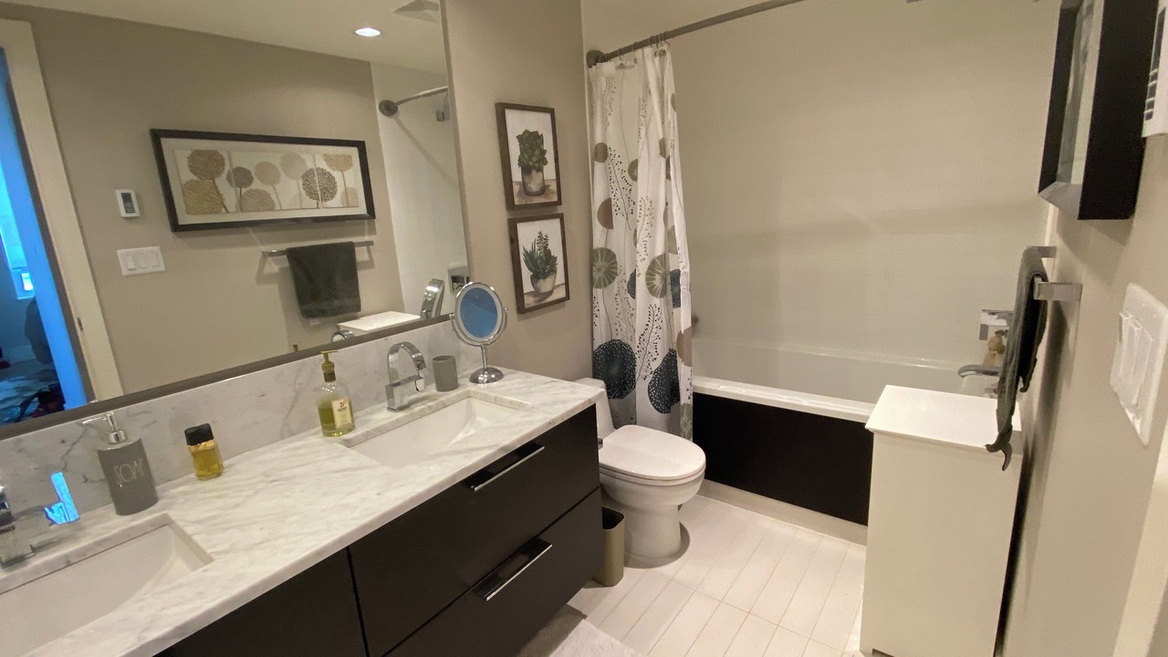 Photo of Bathroom in Connaught