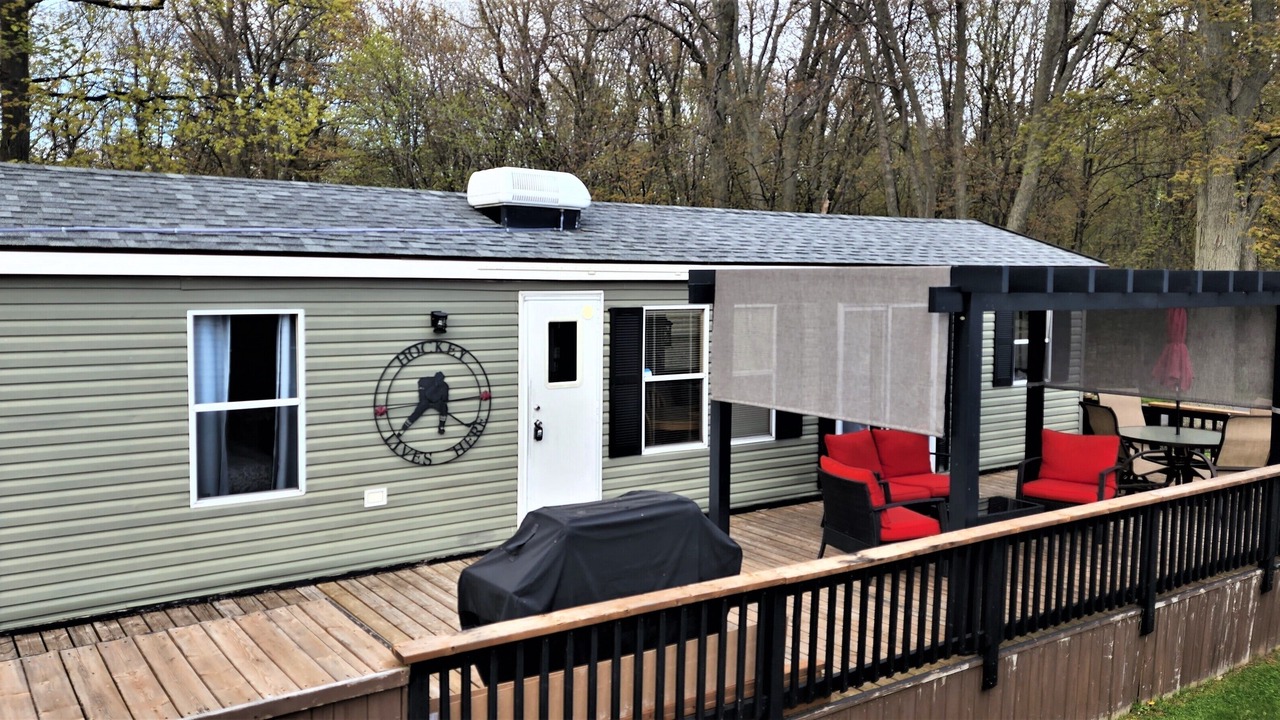 Photo of Patio Balcony in Sherkston