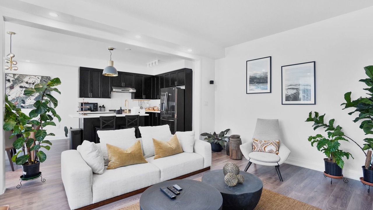 Photo of Livingroom in Thorold