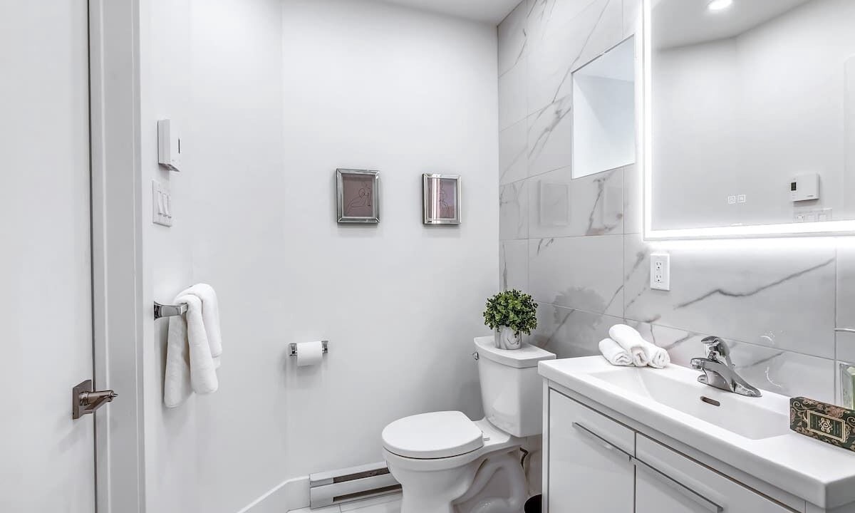 Photo of Bathroom in Downtown Montreal