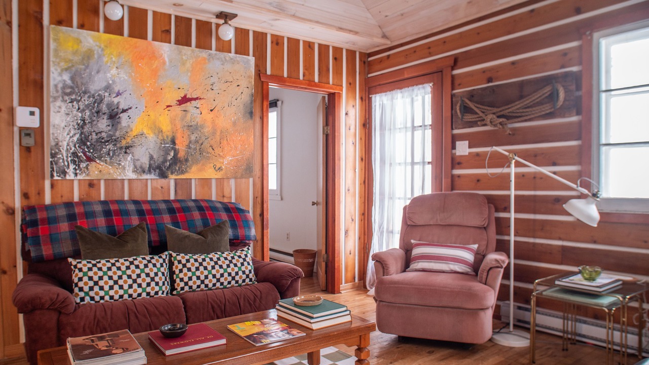 Photo of Livingroom in St-Adolphe-d'Howard