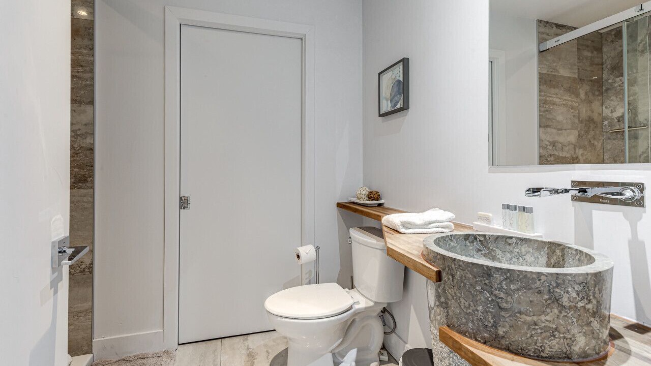 Photo of Bathroom in Saint-Jean-Baptiste