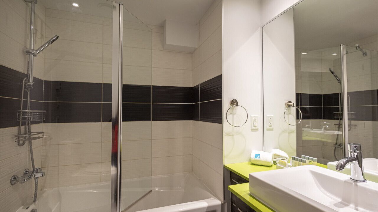 Photo of Bathroom in Lower Town