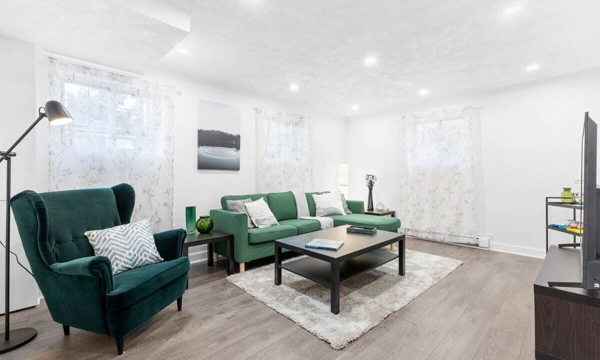 Photo of Livingroom in Montreal