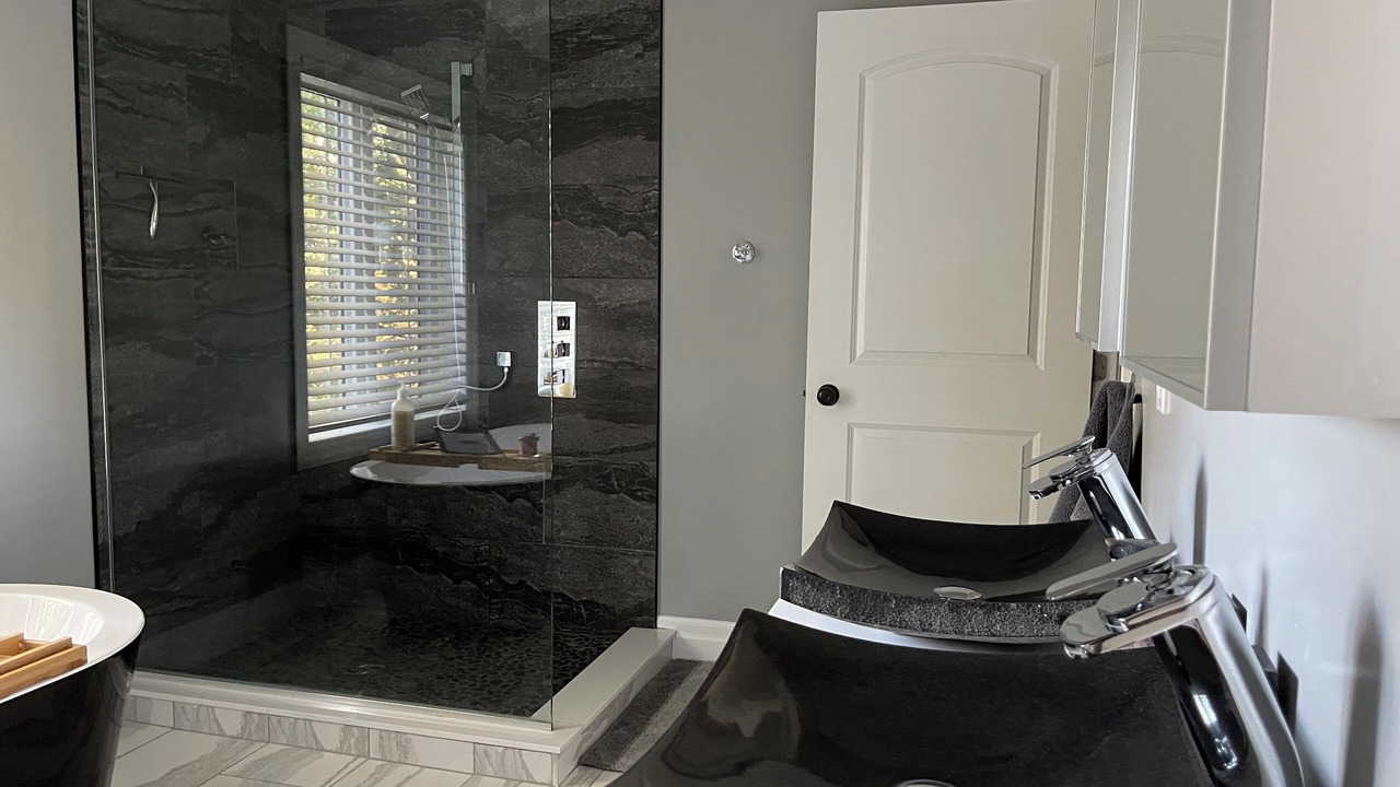 Photo of Bathroom in West Lake