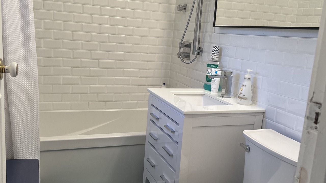 Photo of Bathroom in Rexdale