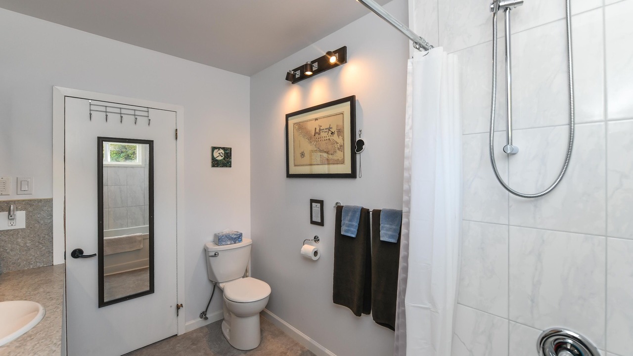 Photo of Bathroom in Union Bay