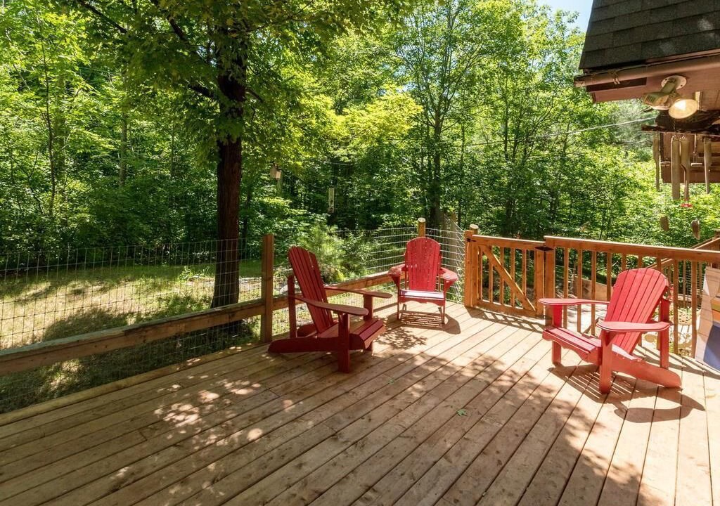 Photo of Patio Balcony in Tay Valley