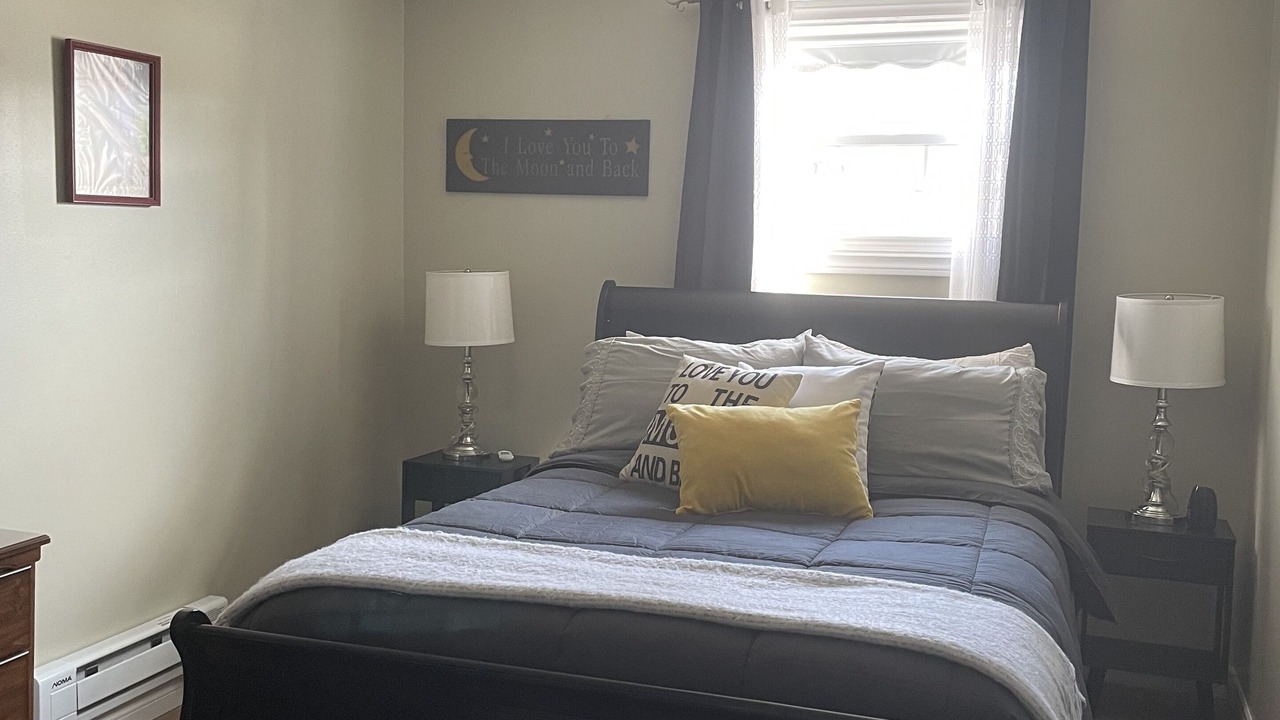 Photo of Bedroom in Newfoundland