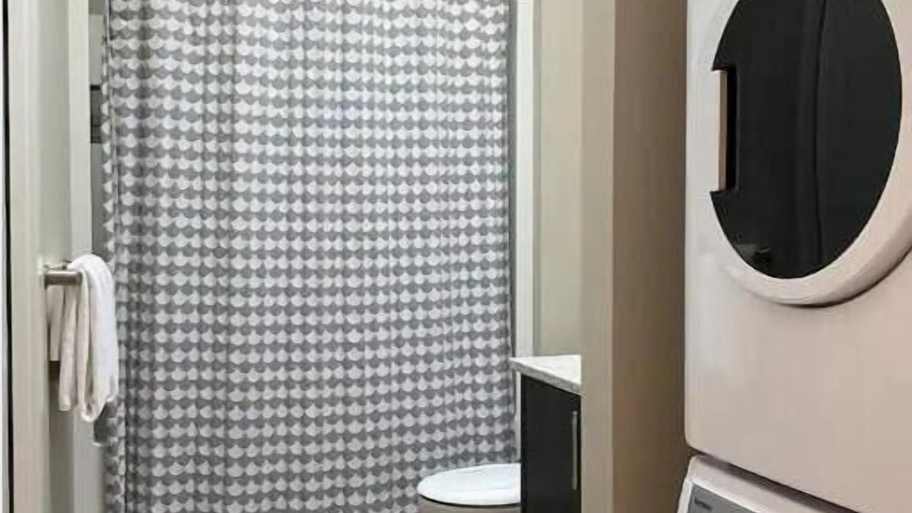 Photo of Bathroom in Port Renfrew