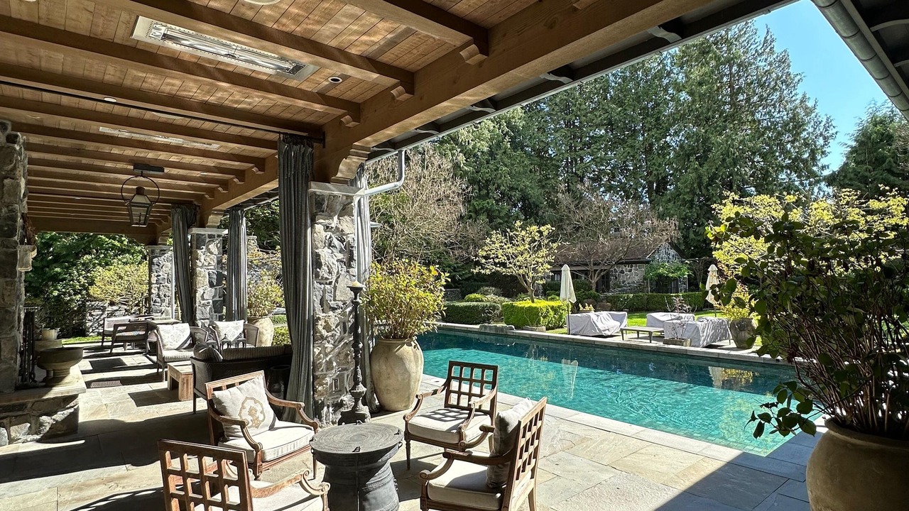 Photo of Outdoor in Kerrisdale