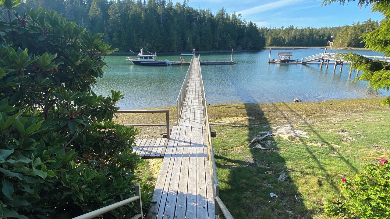 Photo of Others in Bamfield