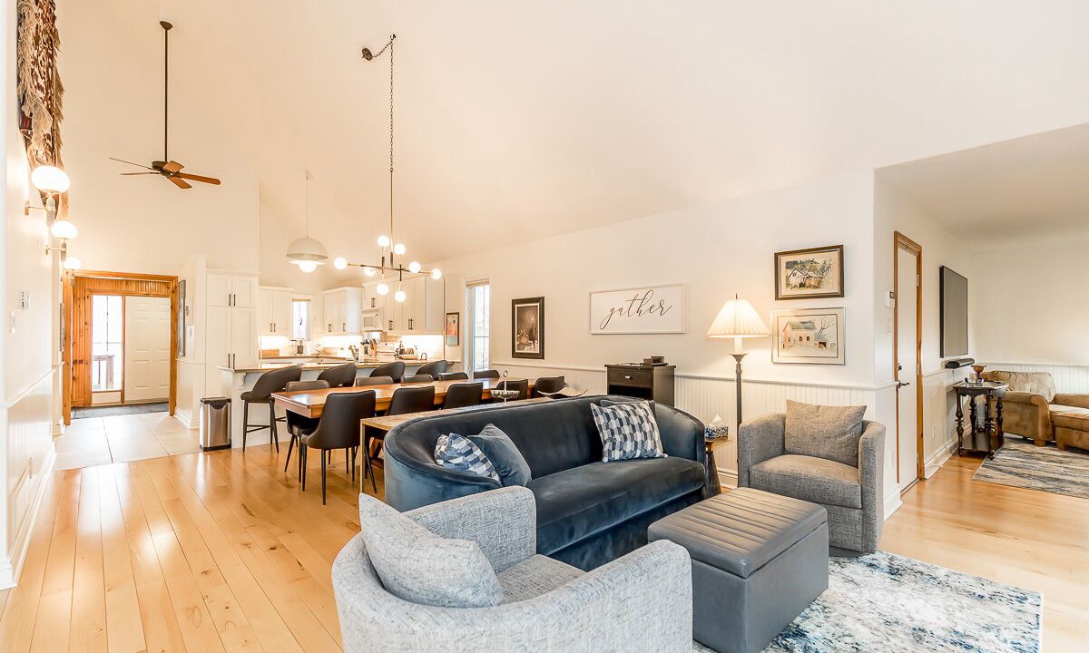 Photo of Livingroom in Craigleith