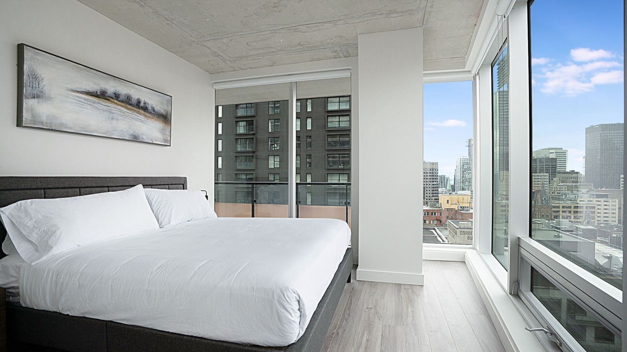 Photo of Bedroom in Quartier des Spectacles
