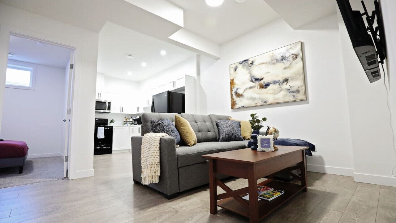 Photo of Livingroom in Northwest Edmonton