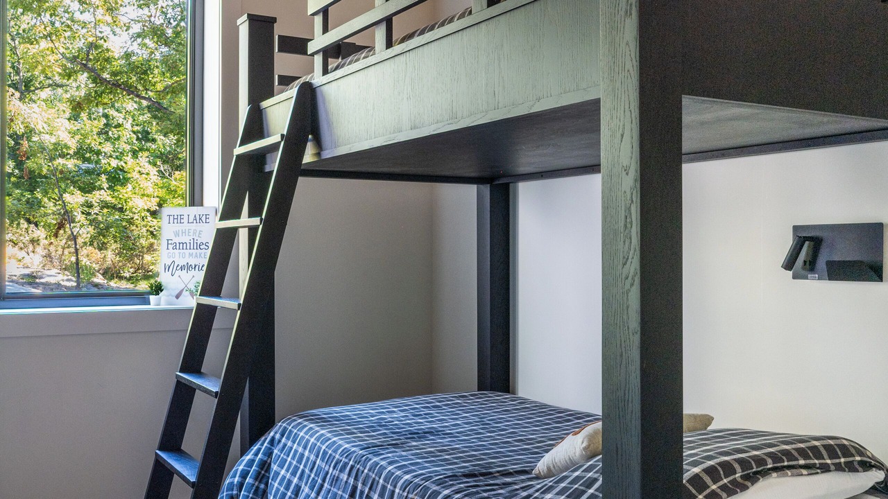 Photo of Bedroom in Georgian Bay