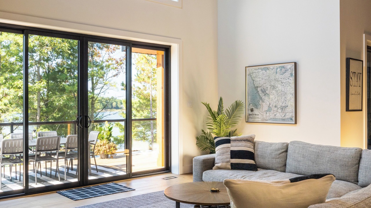 Photo of Livingroom in Georgian Bay