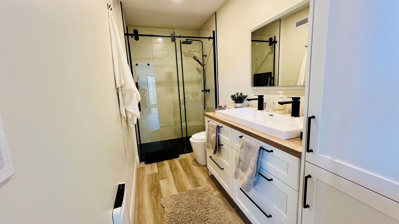 Photo of Bathroom in Adstock