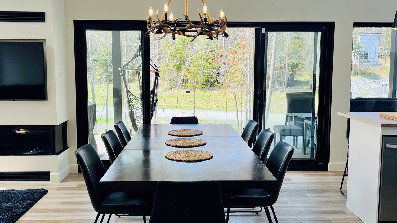 Photo of Livingroom in Adstock