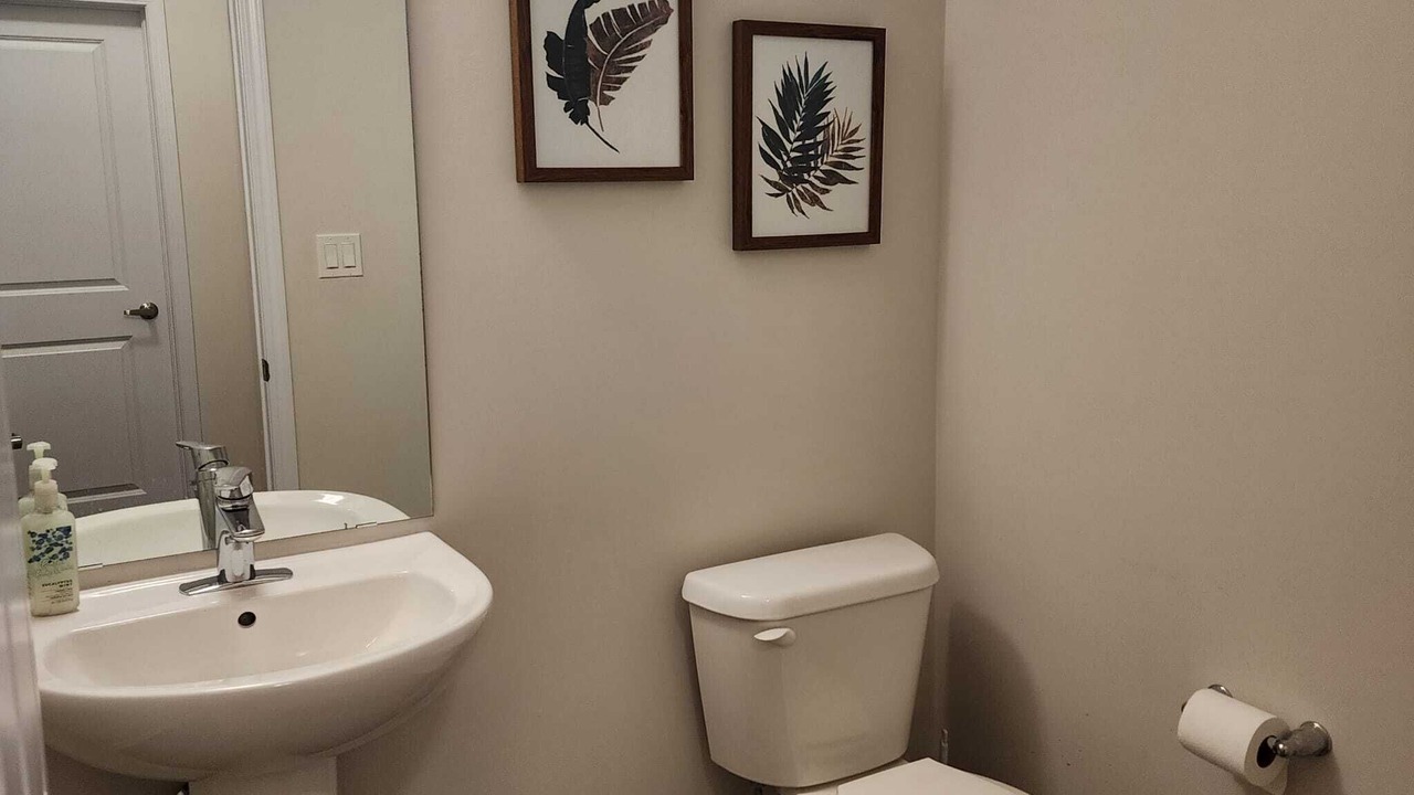 Photo of Bathroom in Thorold