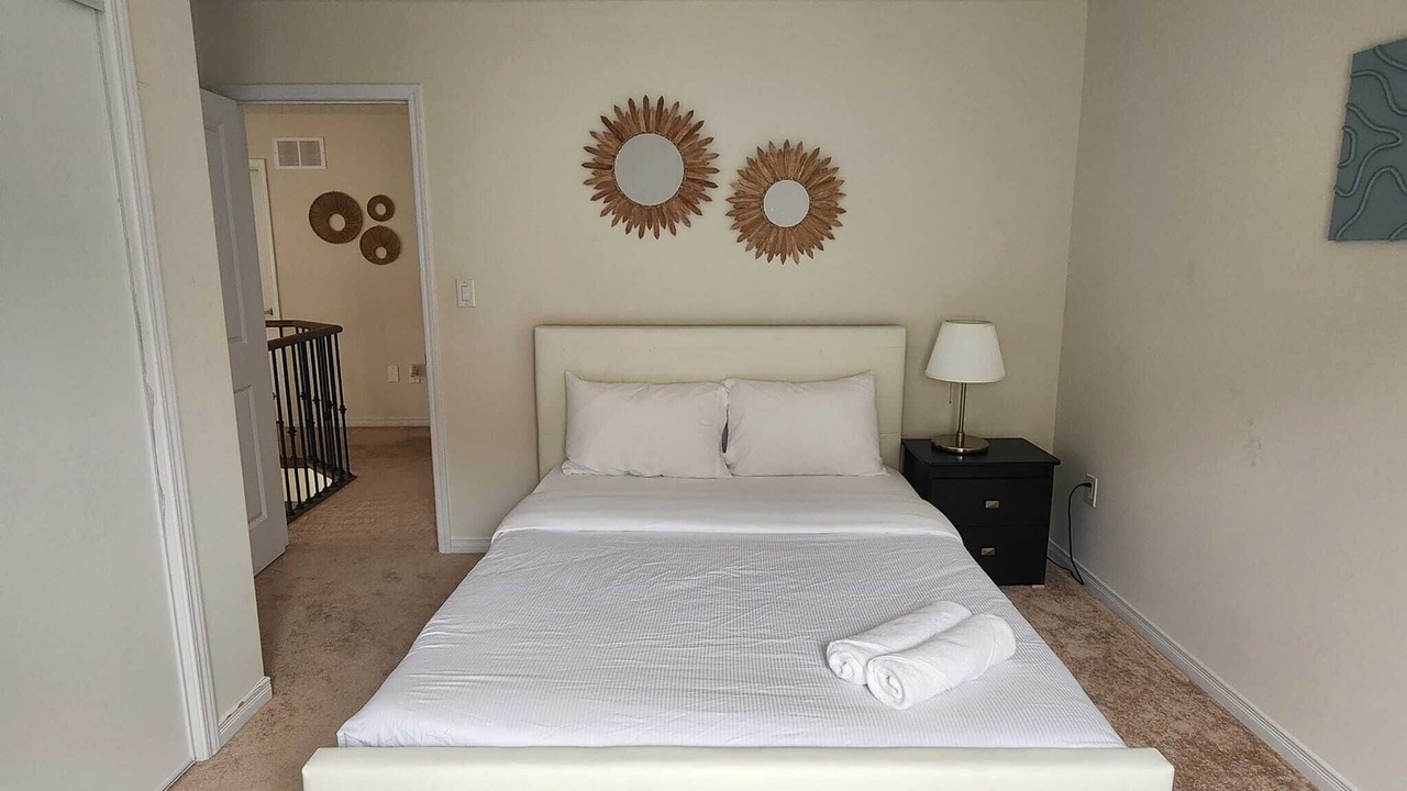 Photo of Bedroom in Thorold