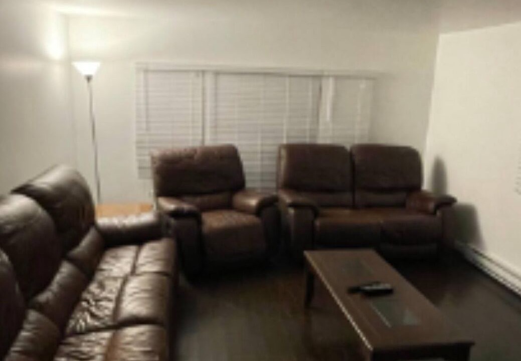 Photo of Livingroom in Labrador City