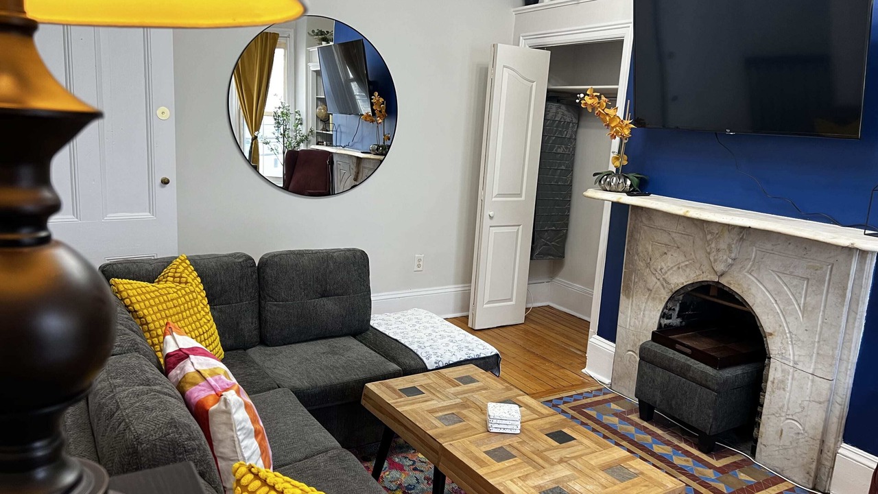 Photo of Livingroom in South End
