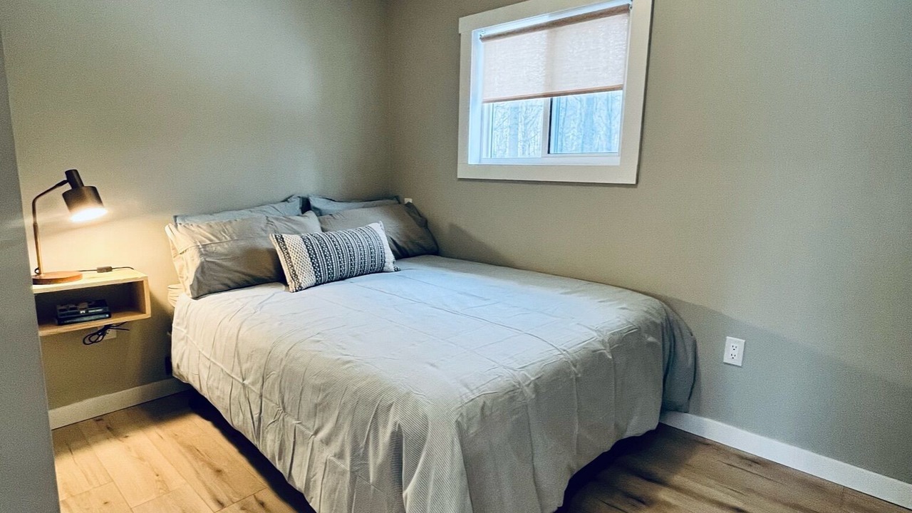 Photo of Bedroom in Sauble Beach