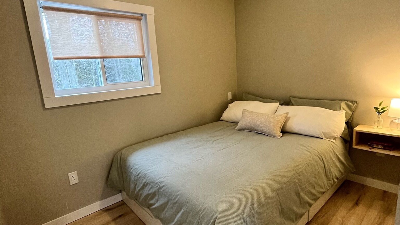 Photo of Bedroom in Sauble Beach