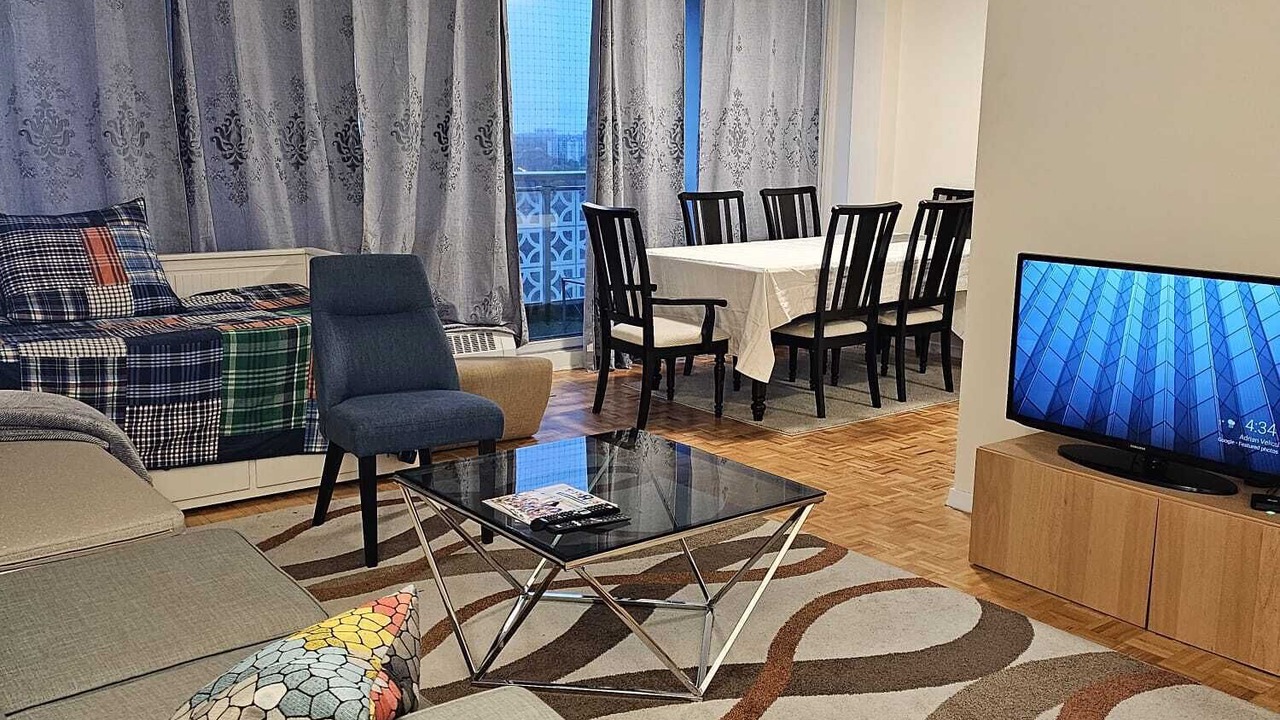 Photo of Livingroom in Woodbine Heights