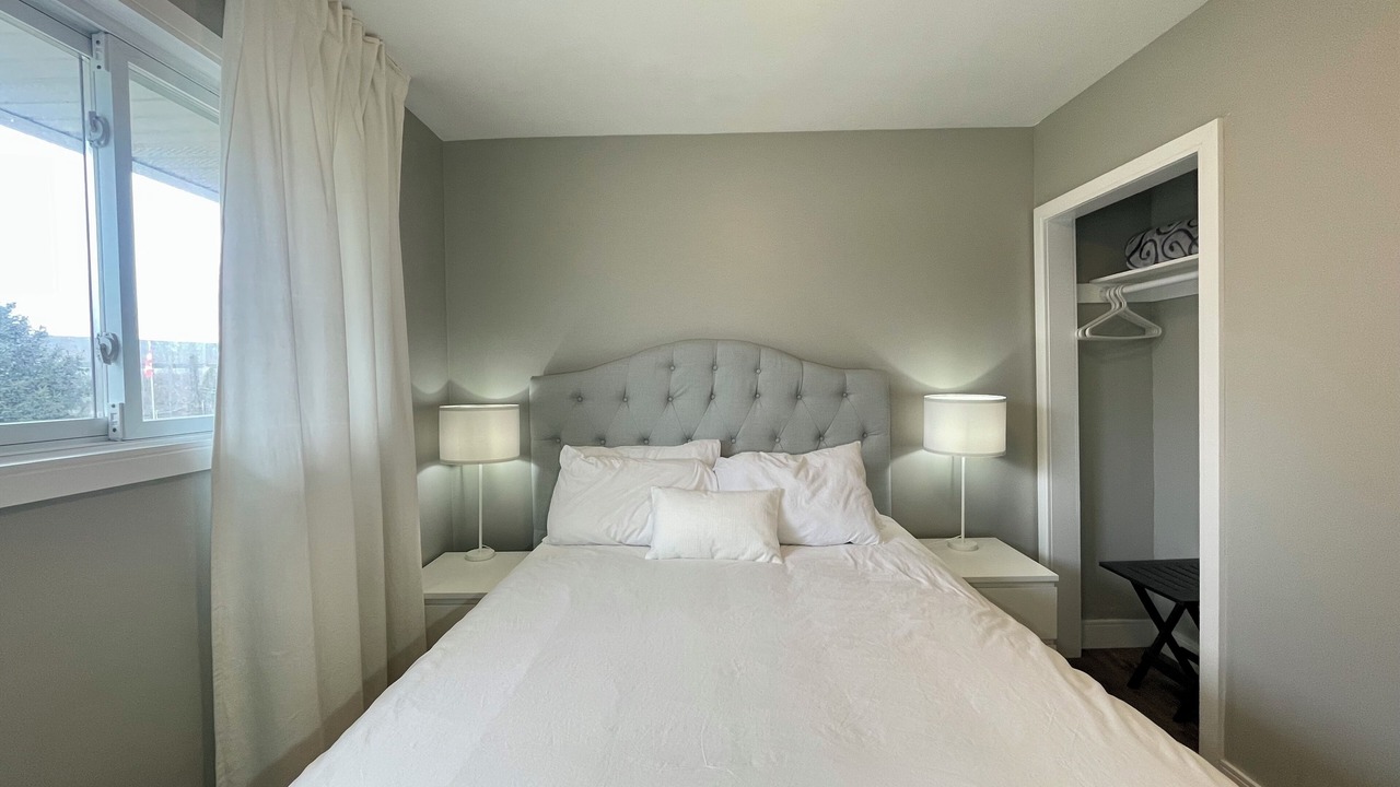 Photo of Bedroom in Glenridge