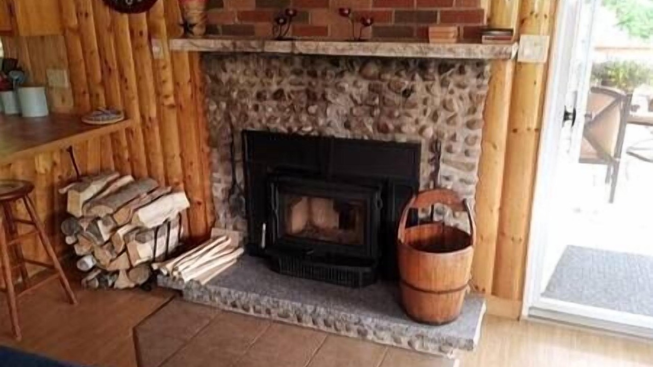 Photo of Livingroom in Chateau-Richer