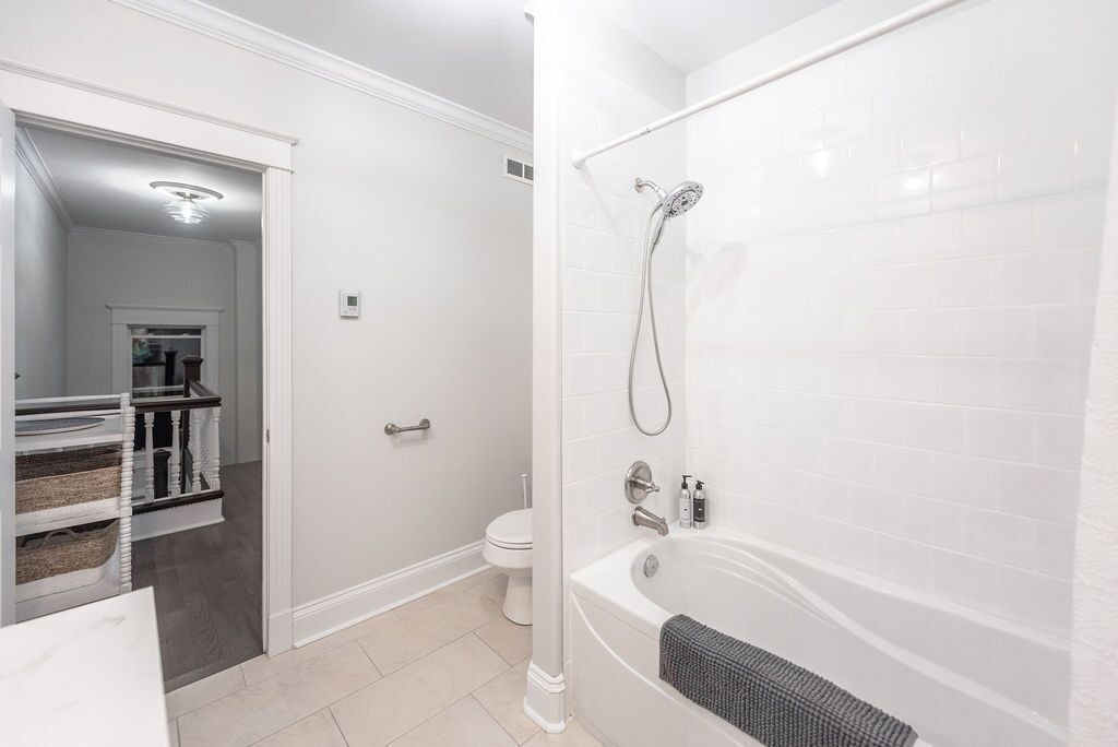 Photo of Bathroom in Quidi Vidi